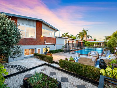 58 Sunrise Avenue, Mairangi Bay