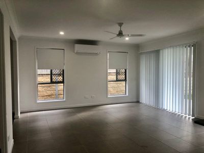 62 Hyland Circuit, Flagstone