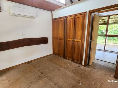 60 Starcke Street, Cooktown
