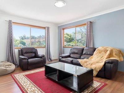 49 Anthony Drive, Rosemeadow