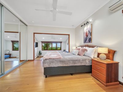 3 Julian Close, Mooroobool