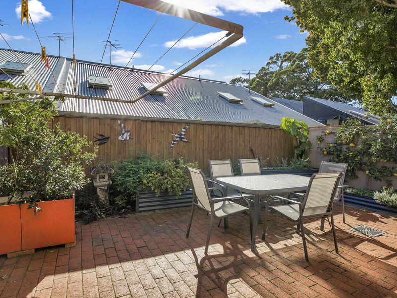 9 / 2 Derbyshire Road, Leichhardt
