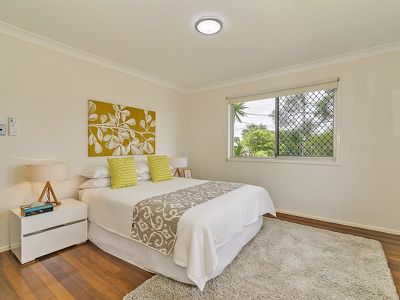 15 Kaniva Street, Rochedale South