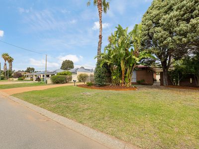 18 Burrowa Street, Armadale