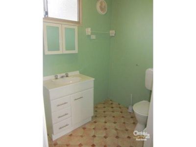 48 Highland Avenue, Hampton Park
