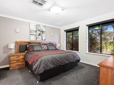 23 Matthews Way, Somerville