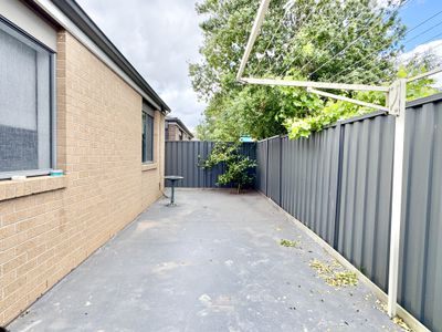 5 Lambertia Crescent, Manor Lakes