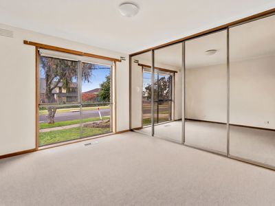 8 Wingarra Drive, Grovedale