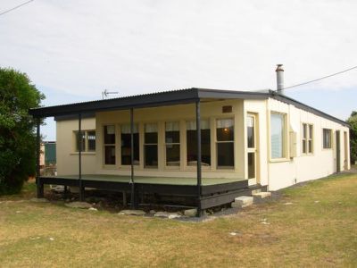 1-100 Aeolus Court, Pelican Point
