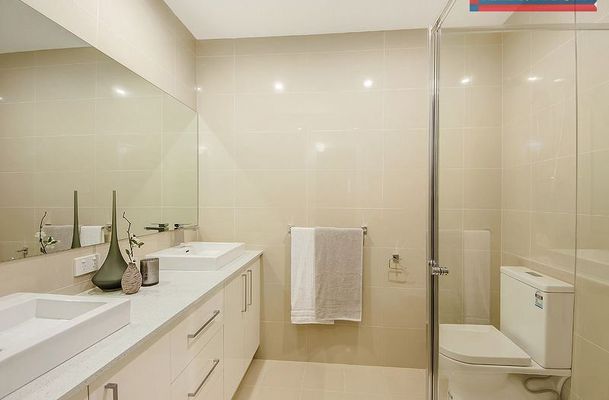 2 / 39 Trumpington Terrace, Attwood