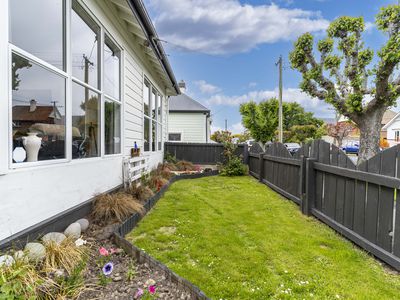 30 Baker Street, Caversham