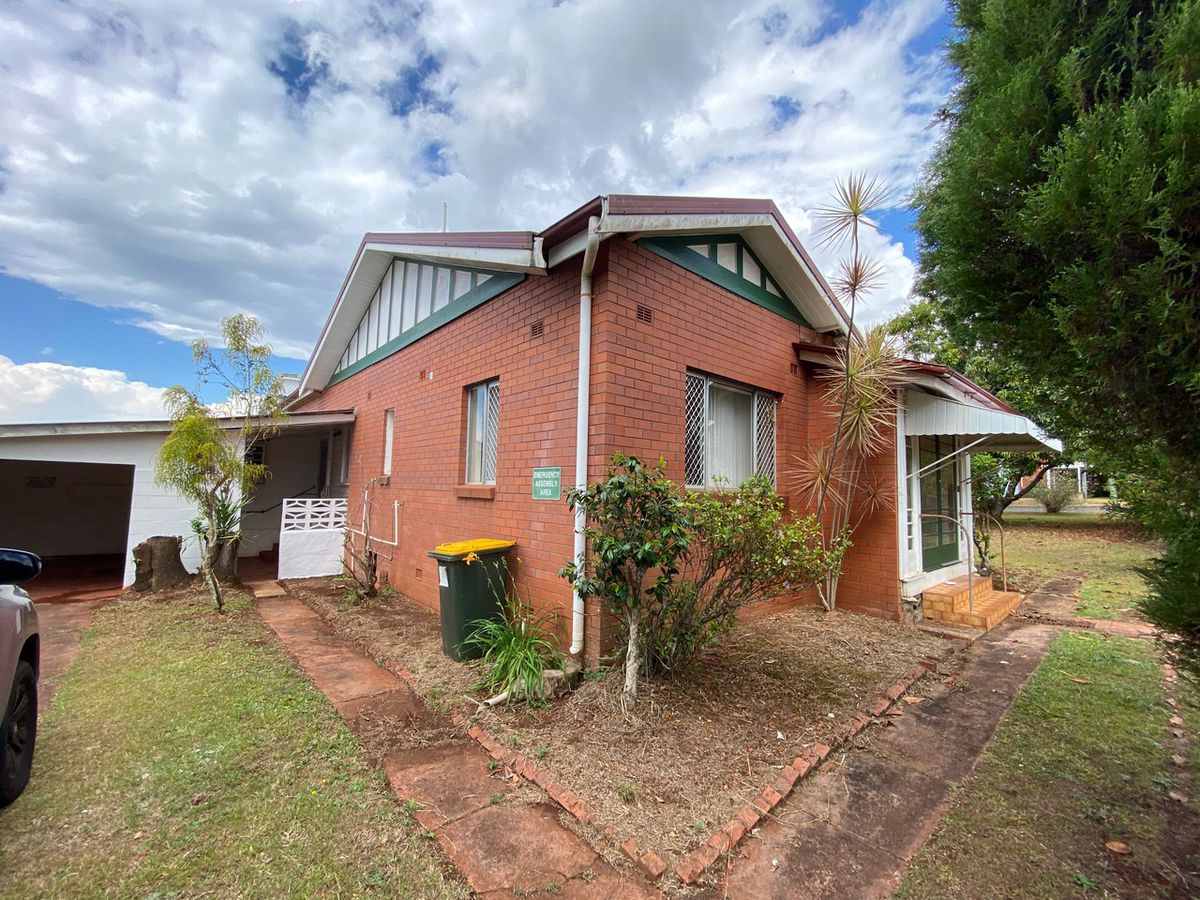 39 Alice Street, Atherton