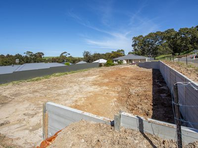 8 Harrison Crescent, Yankalilla