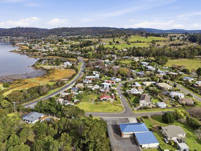 1 Taree Crescent, Gravelly Beach