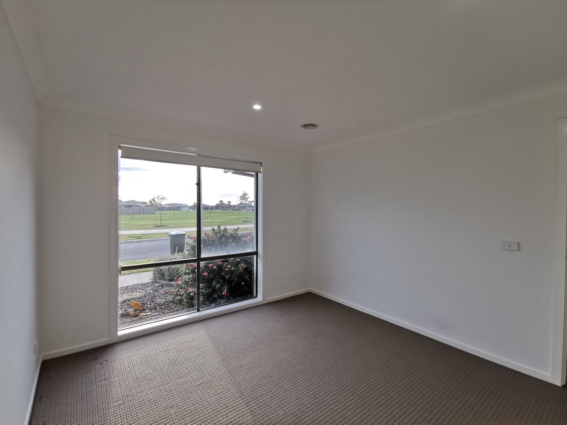 7 Smile Crescent, Wyndham Vale