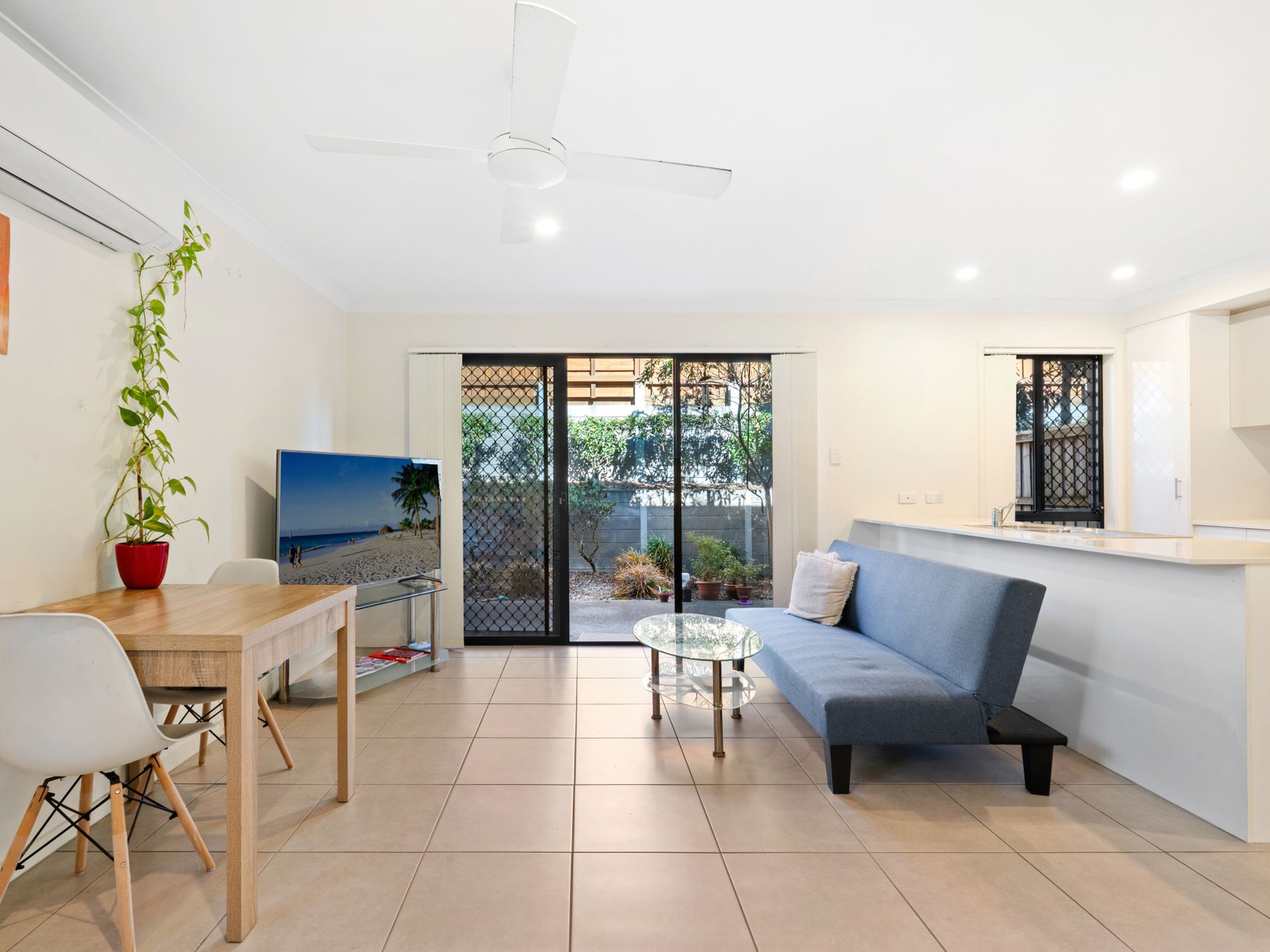 124 / 370 Gainsborough Drive, Pimpama