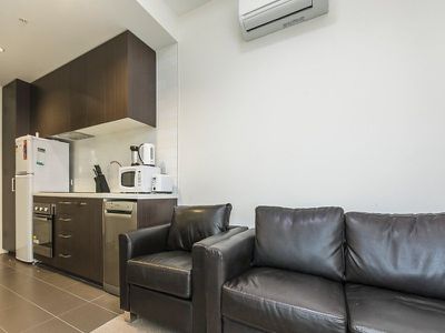 7 / 4 Ficinia Mews, Highton