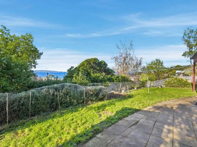 6 Baringa Road, Taroona