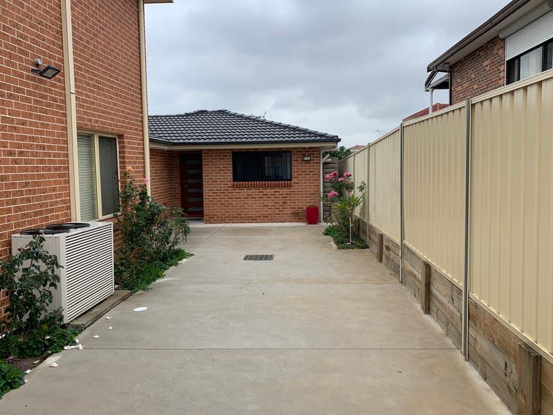 30A Gwandalan Road, Edensor Park