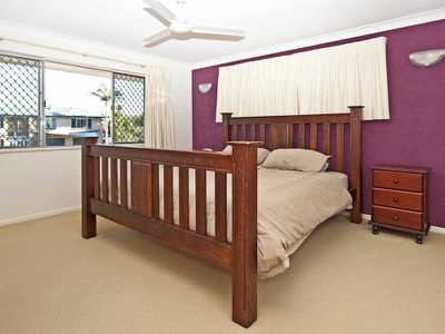 1 Creston Street, Raceview