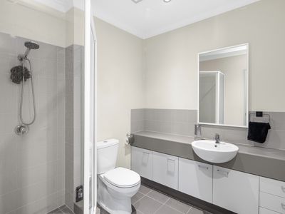 50 / 76 Newcastle Street, Perth