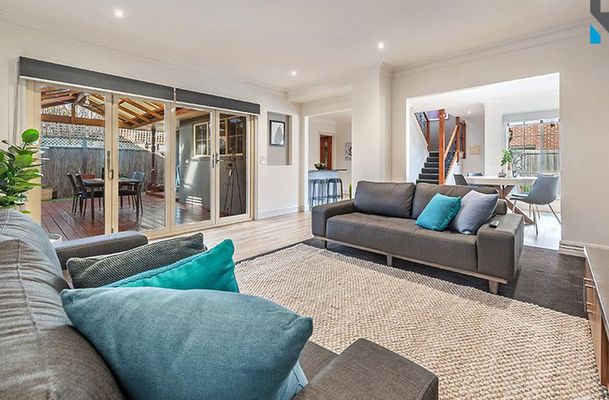10A Coniston Avenue, Airport West
