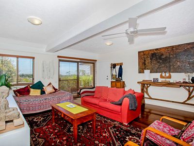 1 / 5 Jarrah Crescent, Ocean Shores