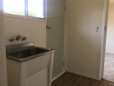 2 / 8 Alfred Street, Nanango