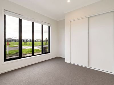54 Templemore Road, Beveridge