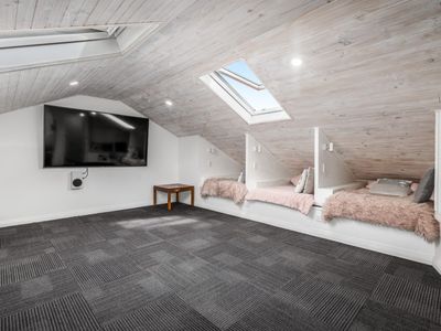 17 Maude Street, Glandore