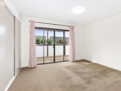 23 / 9-19 Myrtle Street, Botany