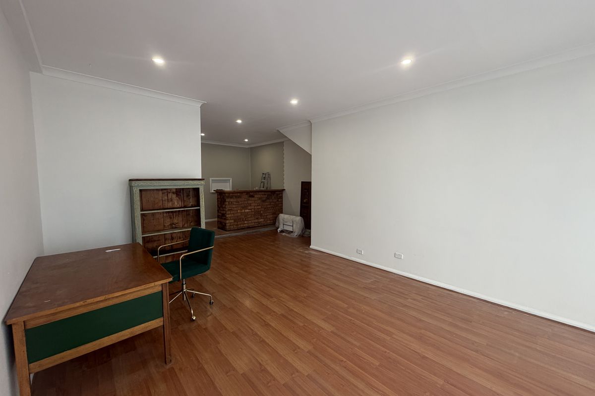 Ground Floor Shop / 8 Park Lane, Caringbah