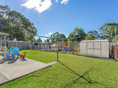 18 ADINA CLOSE, Forster