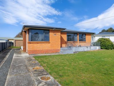 16 Daphne Street, Wynyard