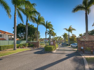 40 / 272 Oxley Drive, Coombabah