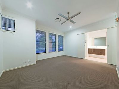 39 Higgs Circuit, Wynnum West