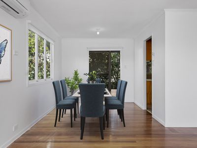 14 Fiona Court, Rochedale South