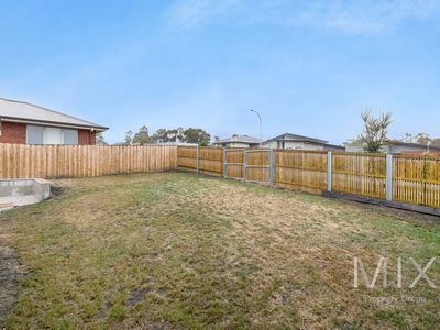 105 Hollyhock Drive, Kingston