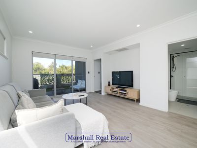 1/21 Green Road, Hillarys