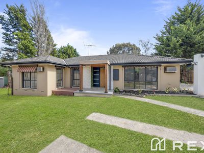 170 James Cook Drive, Endeavour Hills