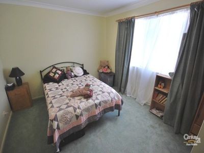37 Caroline Street, Dubbo