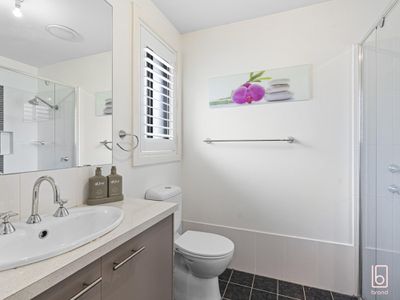 4 Roper Road, Blue Haven