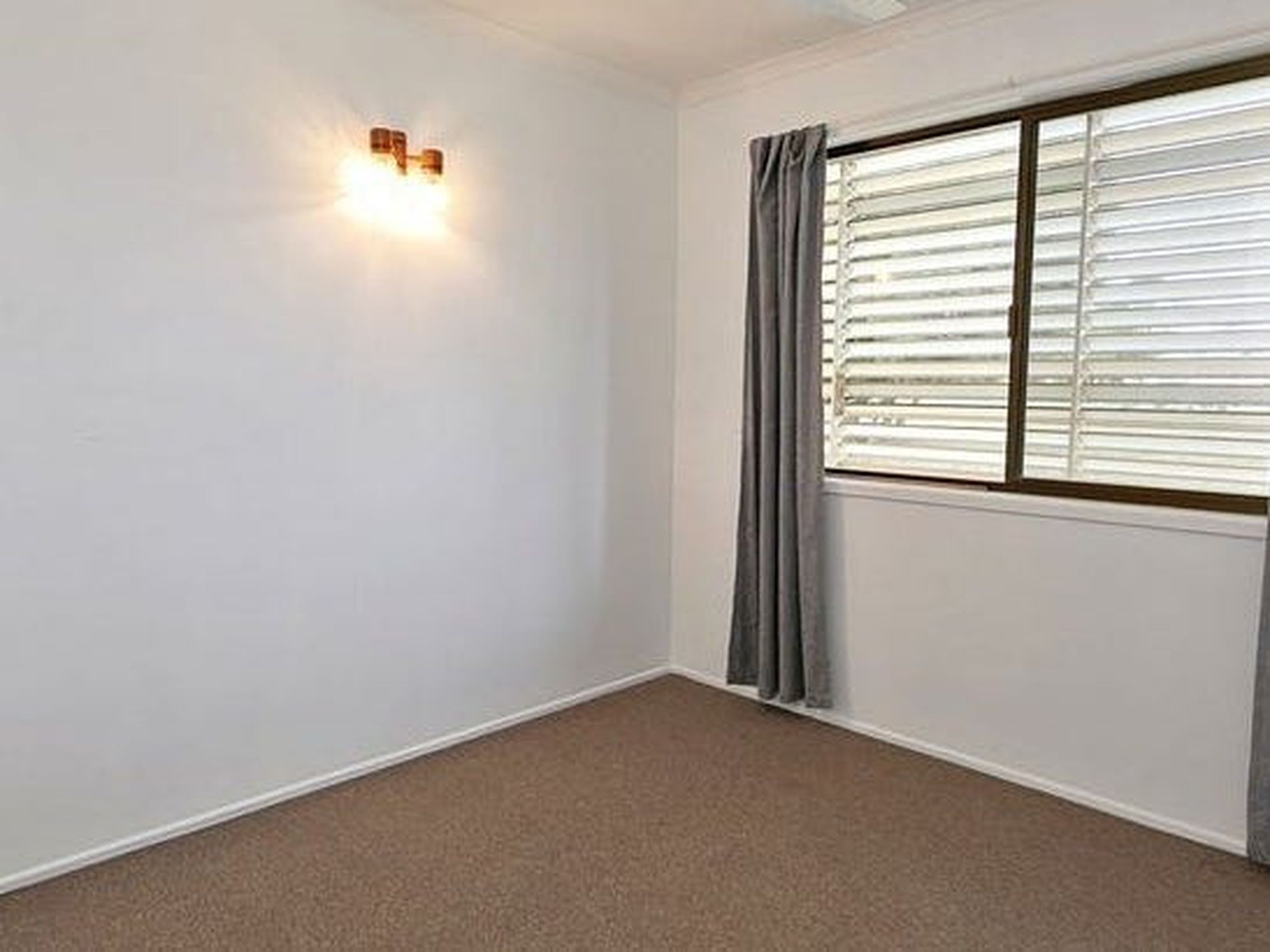 14 Emperor Street, Woodgate