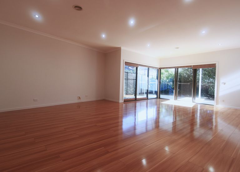 2A  Hunsford Avenue, Notting Hill