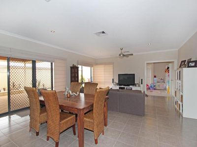 32 Tumbarri Way, Hannans