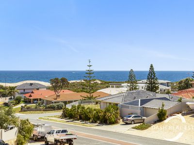 14 Resolute Way, Ocean Reef