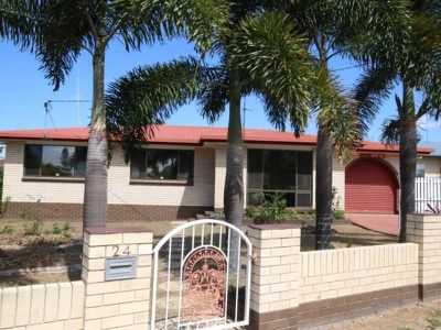 24 Beach Road, Pialba