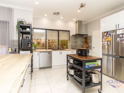 10 Glenallen Way, Ellenbrook