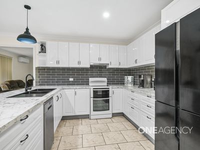 111 Isa Road, Worrigee