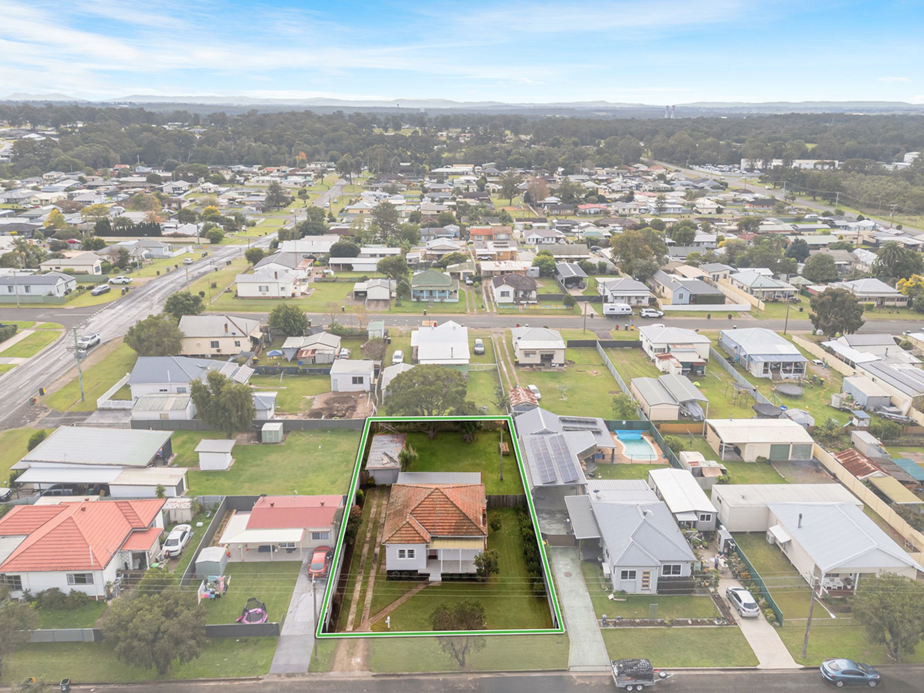 17 Fifth Street, Weston